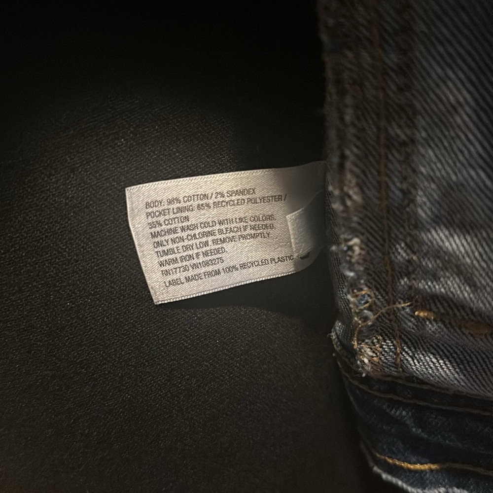 Universal Thread Freeborn Jean Jacket - Picture 3 of 3